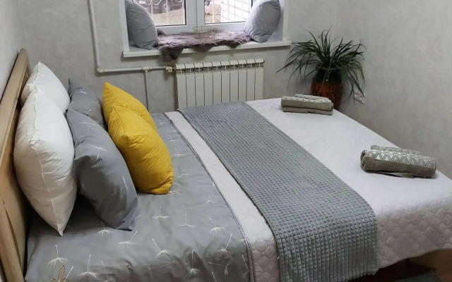 Apartment on 53 Newton Street