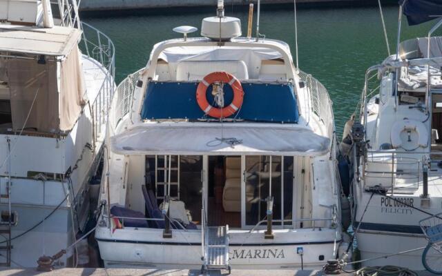 Boat Accommodations Barcelona