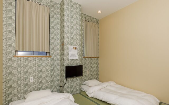 Iyasu Hostel Higashikawa