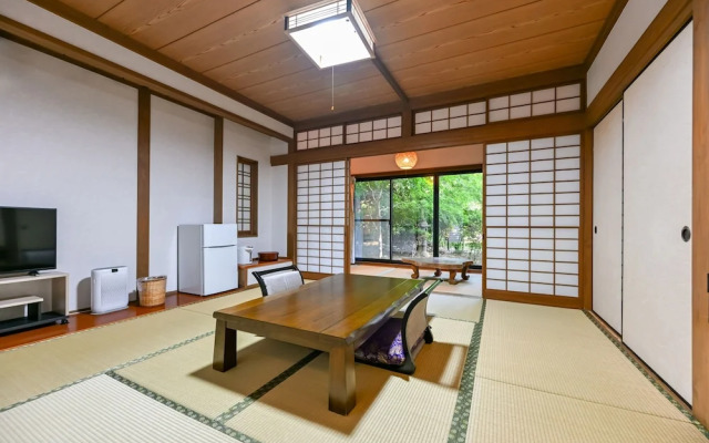 Yamakawa Onsen Kosugian
