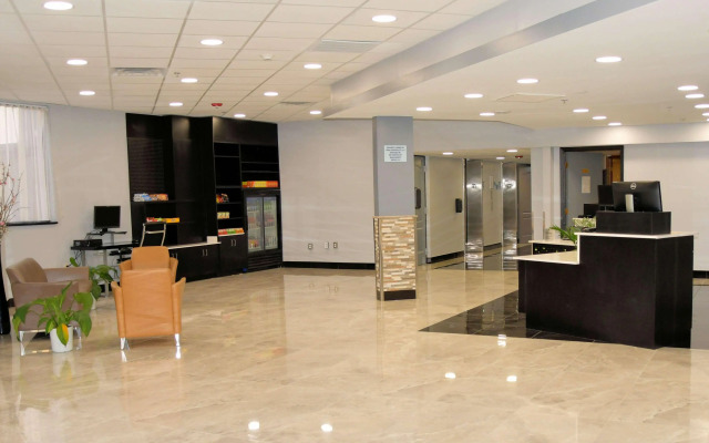 Clarion Pointe Jacksonville near Camp Lejeune