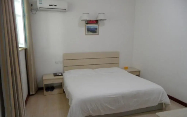 Changbai Mountain Rixin Hotel