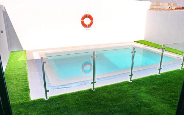 Casa con piscina de agua salada I