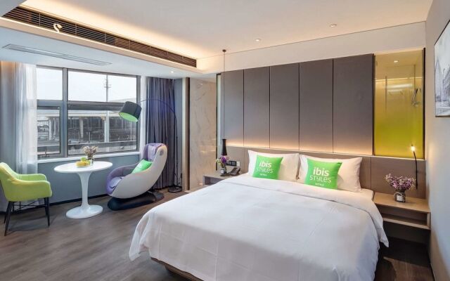 ibis styles Nanjing South Railway Station North Sq