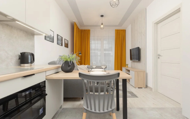 Apartment for Remote Work by Renters