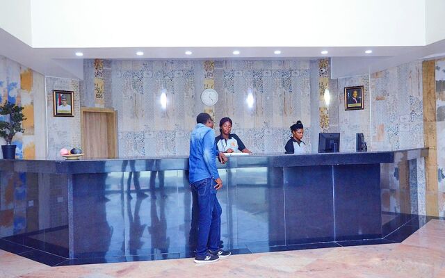 Bayview Resorts And Hotels Limited