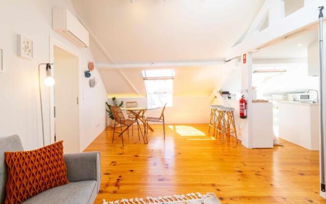 MyHomeisYourHome Viana Center Apartment