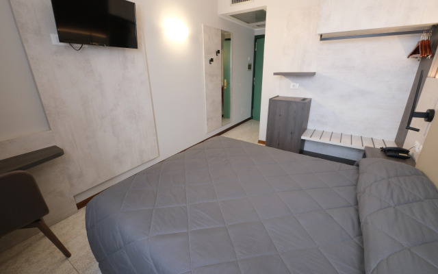 Hotel Mistral