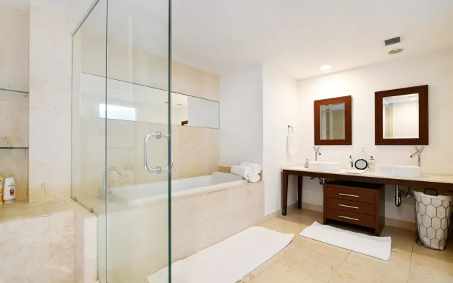 Miami World Rental - Iconbrickell 3210