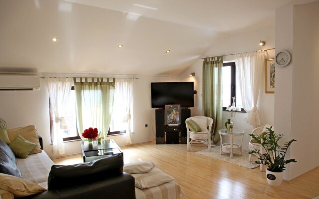 Apartments Ana