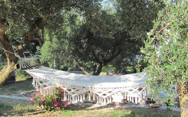 Villa Forestata Apartments & Studios