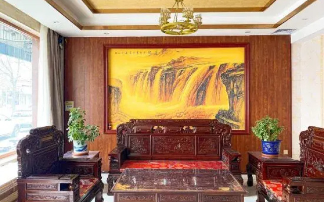 Lingqiu Jindu Hotel