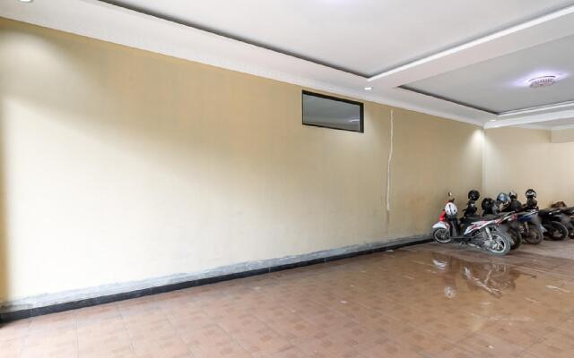 RedDoorz Syariah near Exit Toll Banyumanik