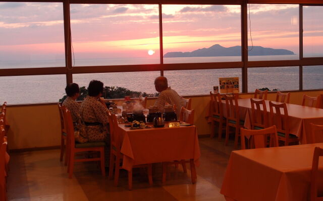 kokuminshukusya hadomisaki