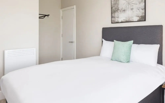 Host Stay Clifton Studio 5