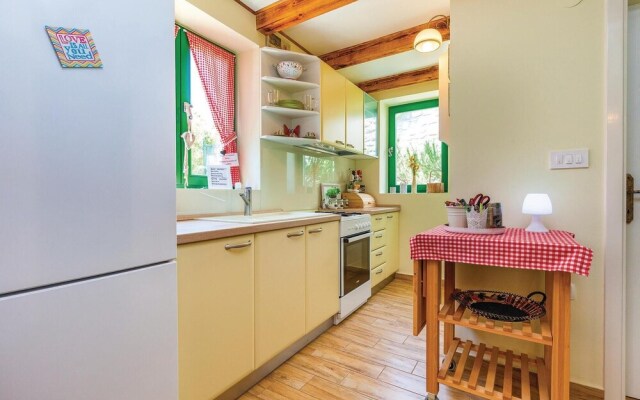 Beautiful home in Polje w/ 2 Bedrooms
