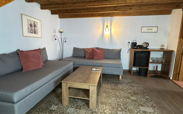 Midgard Suites - Medieval Town
