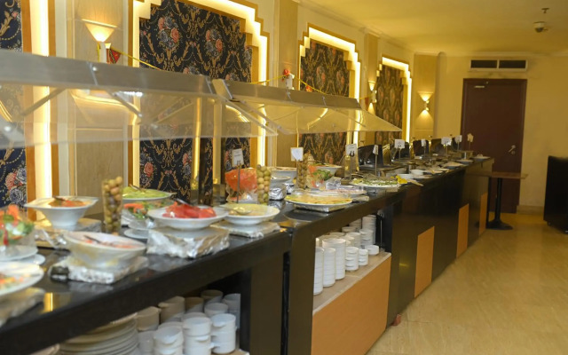 Cleopatra Hotel