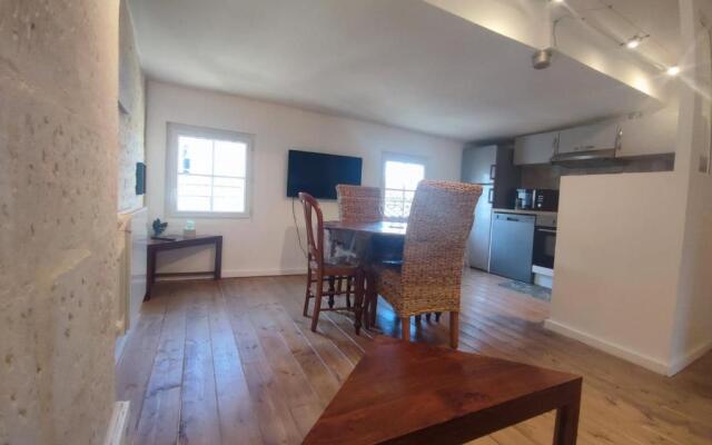 L'escale Niortaise - Centre-ville - 10mn Gare - WIFI - Netflix