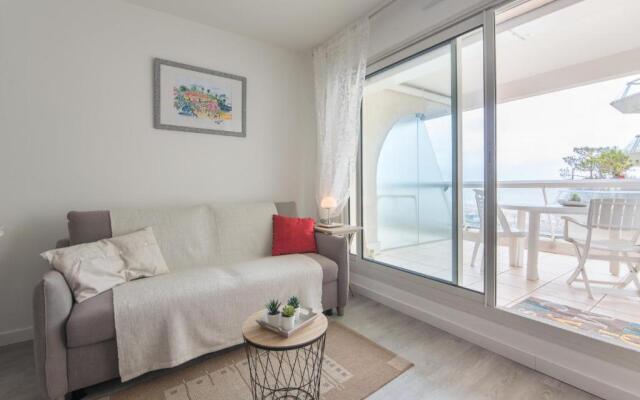 Studio vue mer, avec grande terrasse