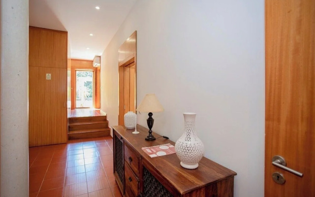 Liiiving in Caminha Countryside Pool House