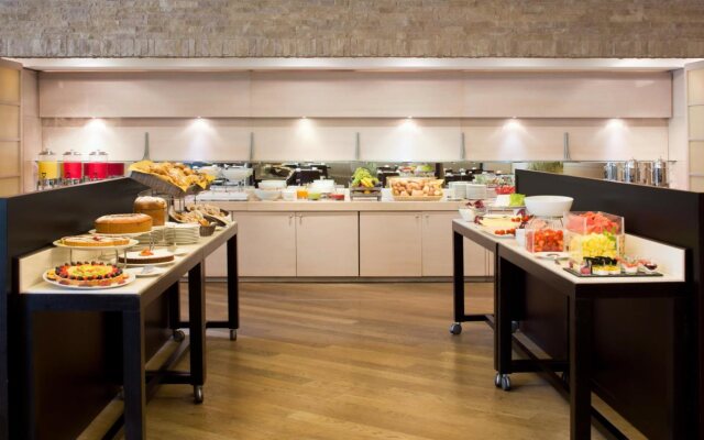 Starhotels Grand Milan