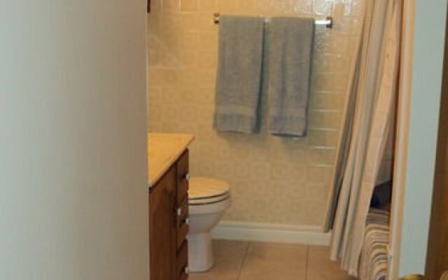 Tides and Time Vacation House