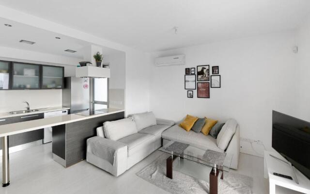 Glabur Fabulous 2 BDR Nicosia Center Free Parking & Wifi