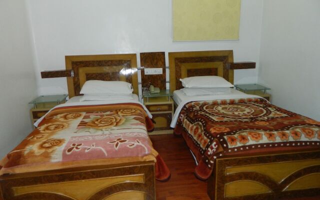 Hotel Republic