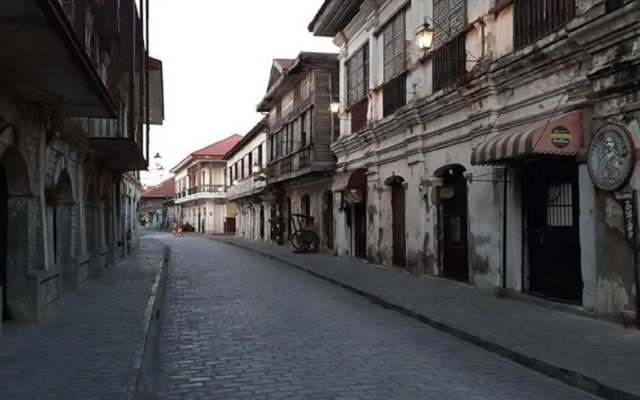 ZEN Rooms Calle Crisologo Vigan