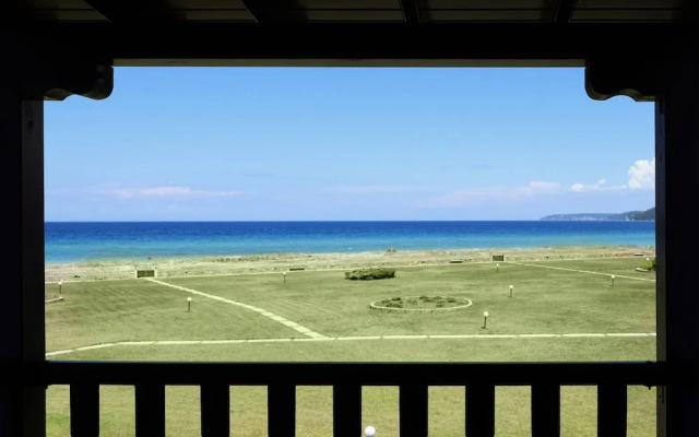 Soleado Beachfront Villa