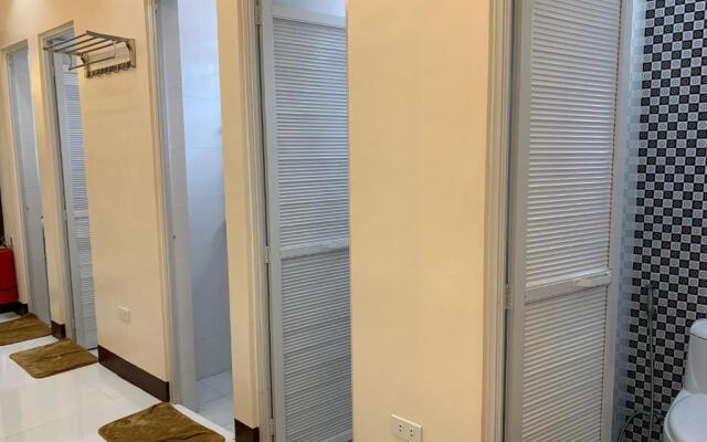 Villa MJ Maristela Beach Resort