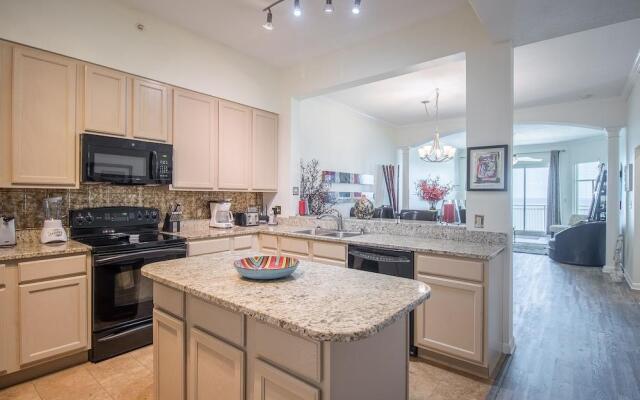 Legacy I 1403 Penthouse