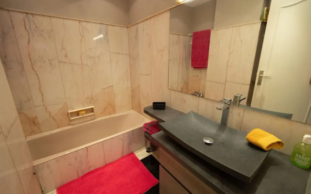 Apartment Near the Beaches Right in the Center Comfortable