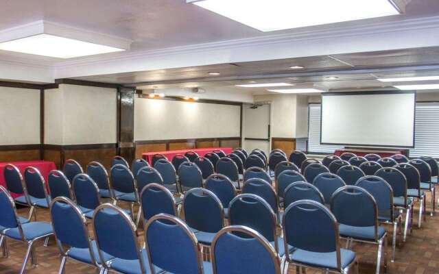 Quality Inn Riverside near UCR and Downtown