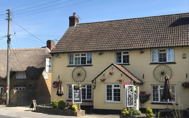 The George Inn