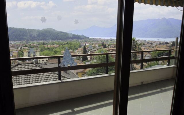 Apartment Angela Luino