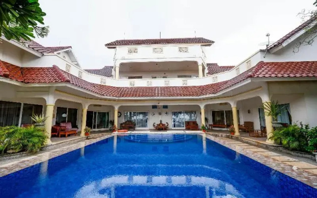 Bayfront Karnadia by OYO Rooms