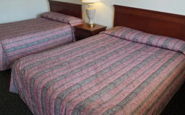 El Rancho Inn