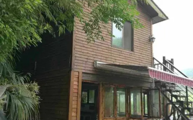 Moganshan Xiaomusen Hot Spring Holiday Home Stay