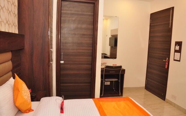 OYO Rooms Hotel Lane 2