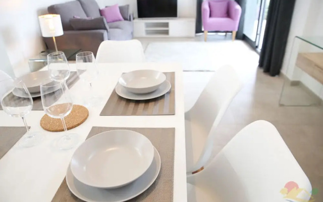 Casa Blanco - Luxury Detached Villa