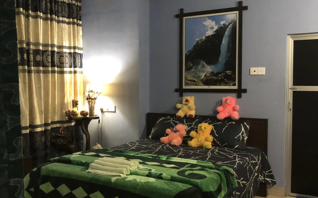 Hamadhi Guest