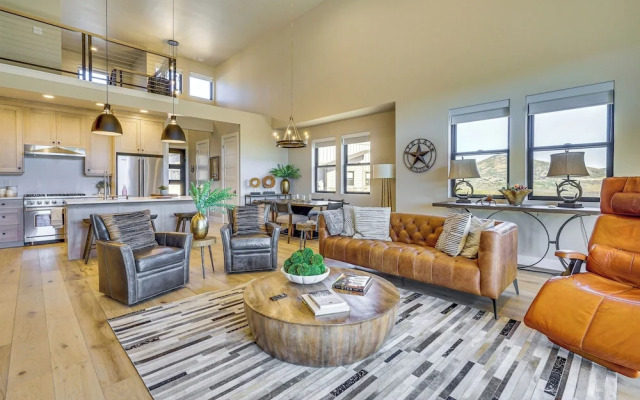 Spacious Heber City Home - Walk to Community Beach