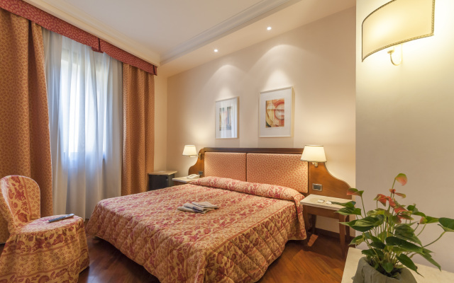 B&B Hotel Firenze Pitti Palace al Ponte Vecchio