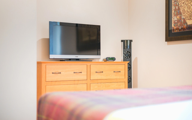 Highland Apartments By Mansley