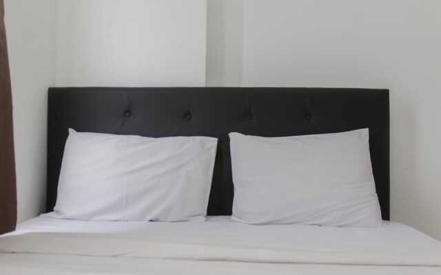 Homey and Cozy 2BR Bassura City Apartment near Mall