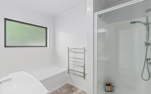 Cromwell Charmer - Cromwell Holiday Home