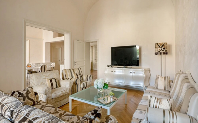 Luxury Villa Manin Viareggio | UNA Esperienze