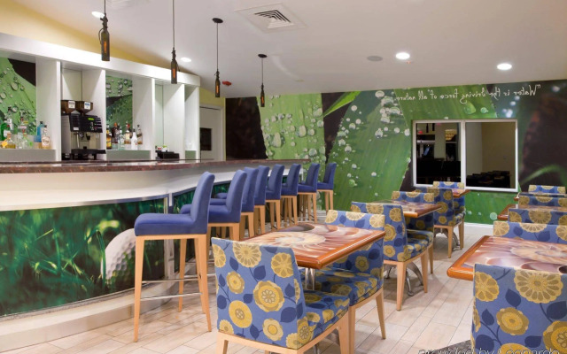Miami Lakes Hotel and Golf